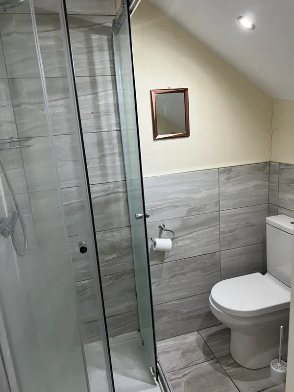 72 Derby Grove, NG7 1PF – 6-Bedroom En-suite Student House - Thumbnail 9